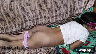 Hindi Porn Bhabhi Full Video