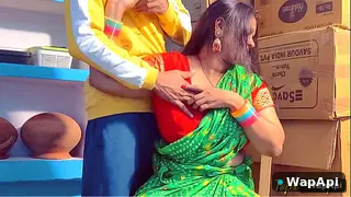 Sexy Hindi Bhojpuri Mms